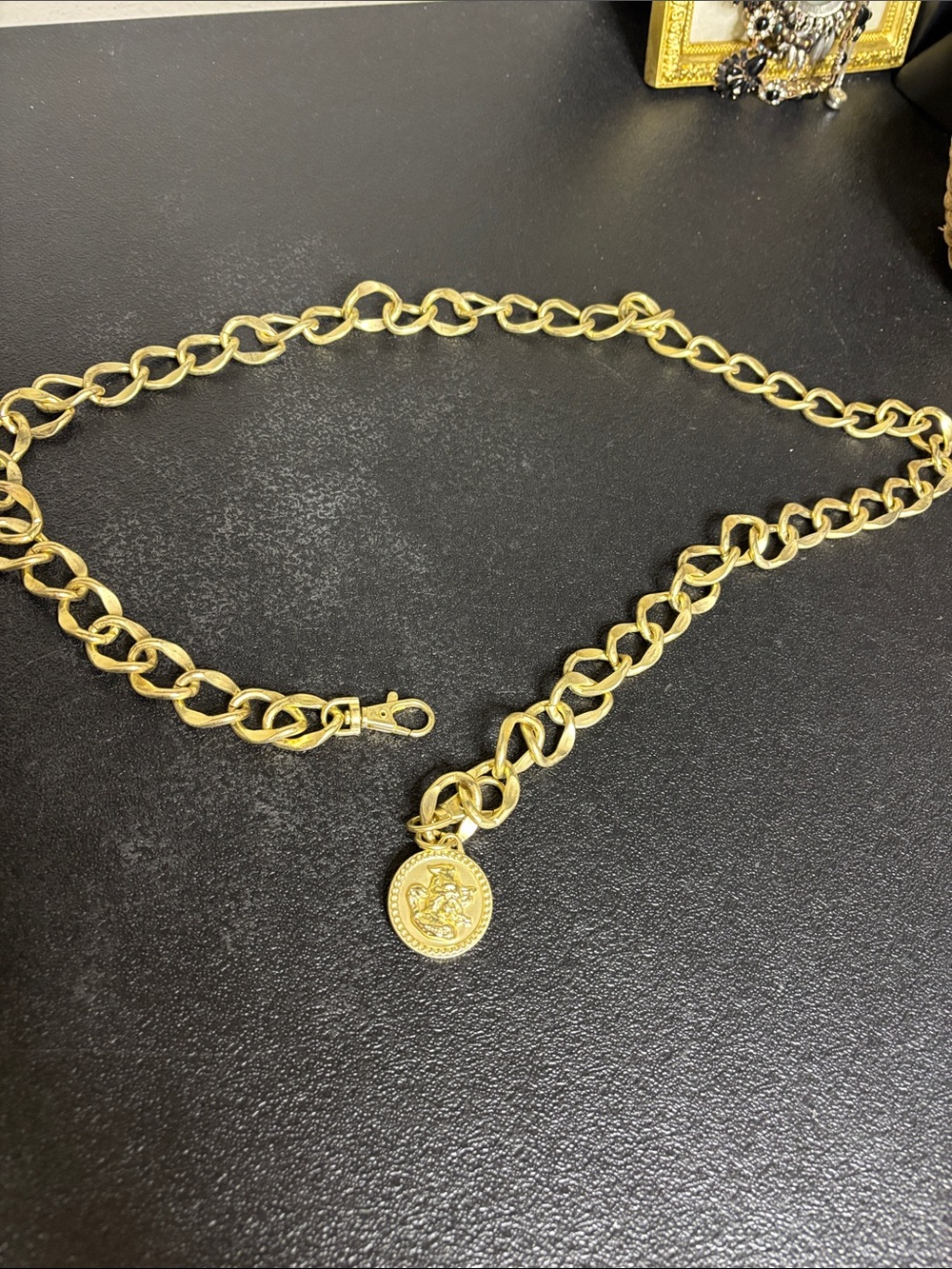 Gold Chain Necklace Medallion Pendant - Women's Belt Purse Chain Strap